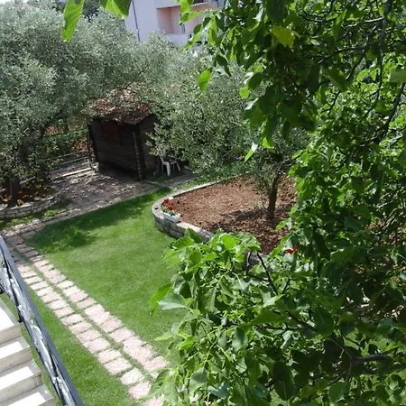 Apartmani Zokic Kastela Exterior photo